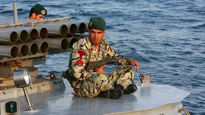 Иран отправил боевые корабли к берегам Омана