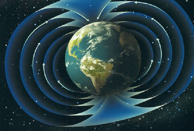 Найдена причина разворота магнитного поля Земли