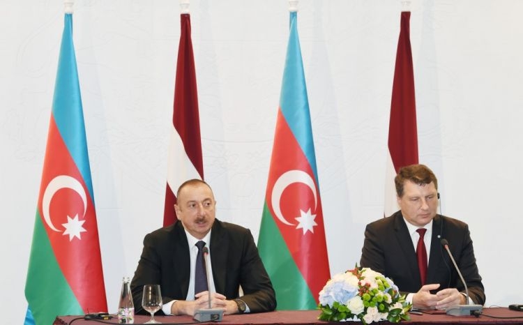 Президенты Азербайджана и Латвии выступили с заявлениями(ФОТО)
