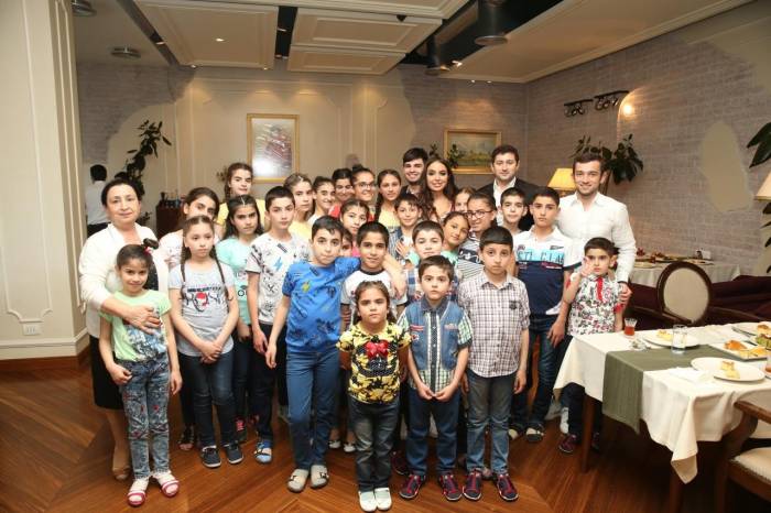 Лейла Алиева посетила бакинский детдом №2 (ФОТО)