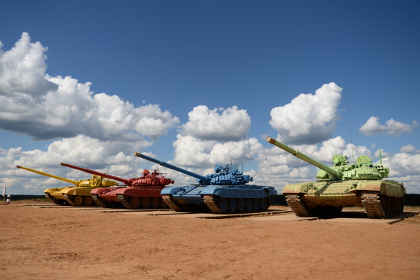 Азербайджан намерен в следующем году принять участие в «Танковом биатлоне»