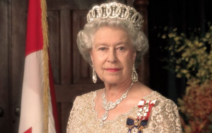 Елизавета II официально одобрила законодательство по Brexit