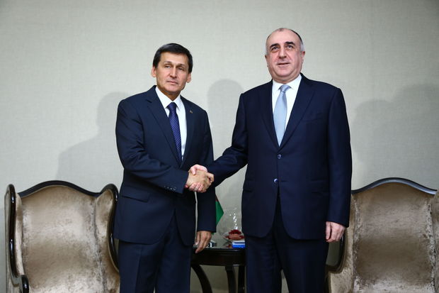 Президент Туркменистана совершит визит в Азербайджан