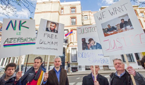 В Лондоне прошел митинг в поддержку кельбаджарских заложников