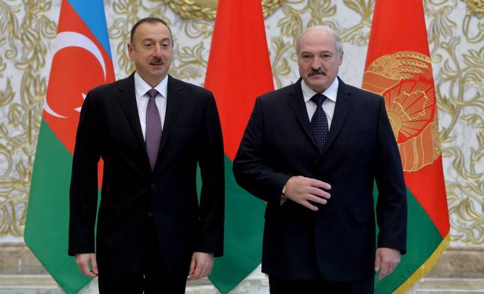 Президент Азербайджана поздравил Александра Лукашенко