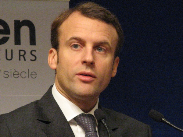 Кандидат в президенты Франции заявил о кибератаках против него 