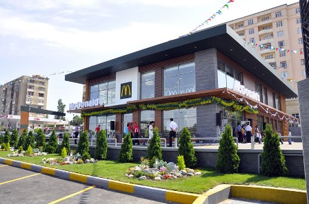 В Азербайджане McDonalds поднял цены- в 2 раза
