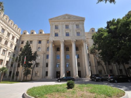 МИД Азербайджана обвинил Запад во вмешательстве в суверенитет страны 