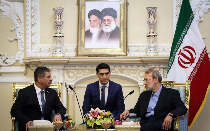 Министр обороны Азербайджана в Иране встретился с Лариджани