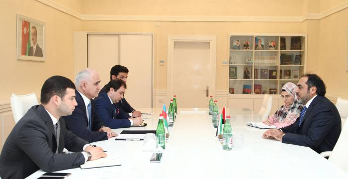 Азербайджан инвестировал в ОАЭ более $284 млн
