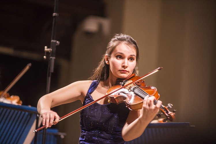 Азербайджанская скрипачка дала концерт в Лондоне