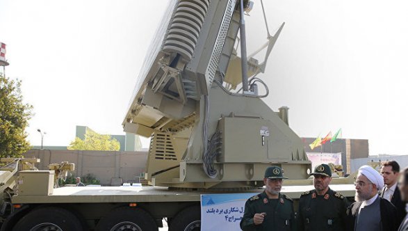Иран провел испытание ракетного комплекса "Бавар-373"