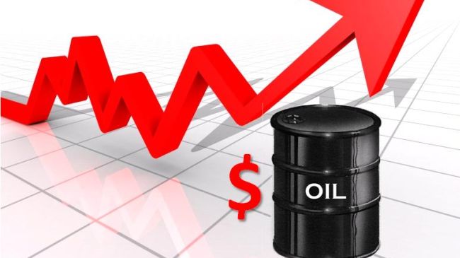 Цены на нефть достигли наивысшей отметки за 11 месяцев