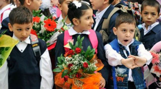 Обнародовано количество русских школ в Азербайджане 