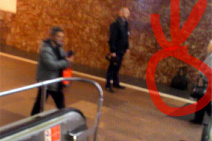 СМИ сообщили о бомбе на еще одной станции питерского метро