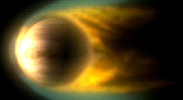 В атмосфере Венеры замечена загадочная гигантская волна