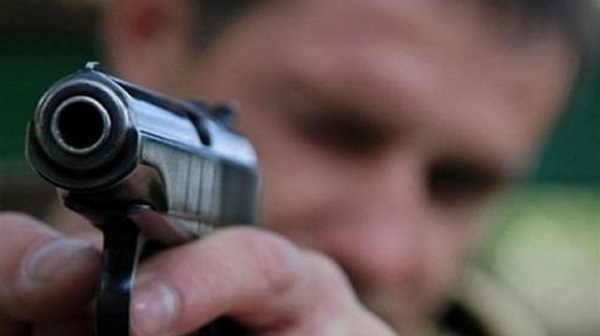 Дебошир, открывший стрельбу в бакинском ресторане, оказался сыном чиновника из Минналогов