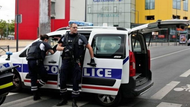 Во Франции задержан еще один причастный к теракту в Ницце