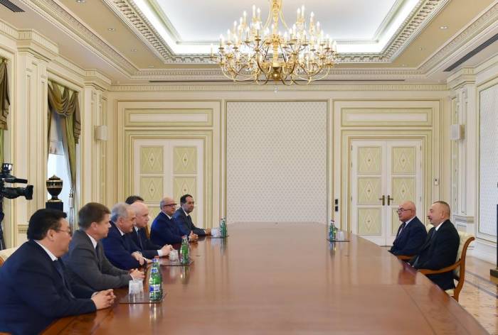 Президент Азербайджана принял председателя Исполнительного комитета СНГ