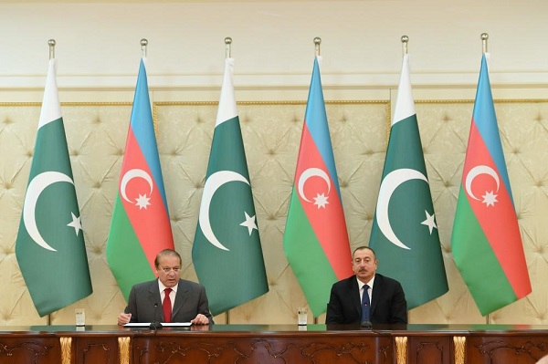 Ильхам Алиев: Азербайджан приобретет у Пакистана самое современное оружие