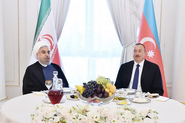 От имени Президента Ильхама Алиева был дан прием в честь Президента Ирана