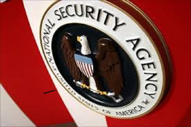 СМИ: Разведка США подозревает в терактах в Париже "Аль-Каиду"