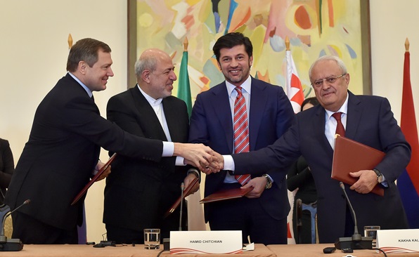 Иран подписал меморандум о сотрудничестве с Арменией, Грузией и Россией