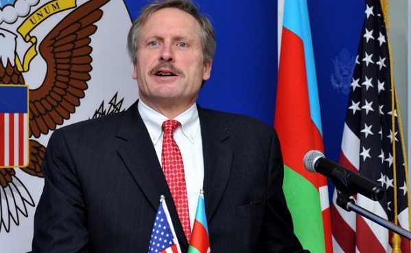 Секута:  США поддерживают мирное урегулирование нагорно–карабахского конфликта
