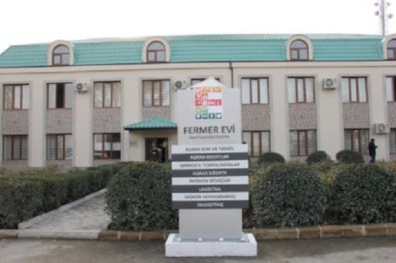 В Азербайджане создан  первый «Фермерский Дом» - ФОТО
