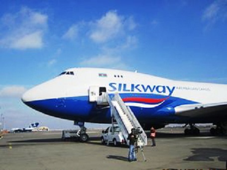 Самолет Silk Way прервал тестовый полет