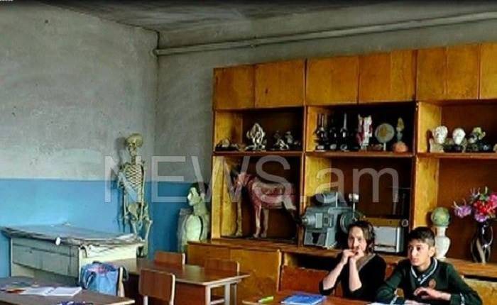 В Армении «последний звонок» не прозвенит