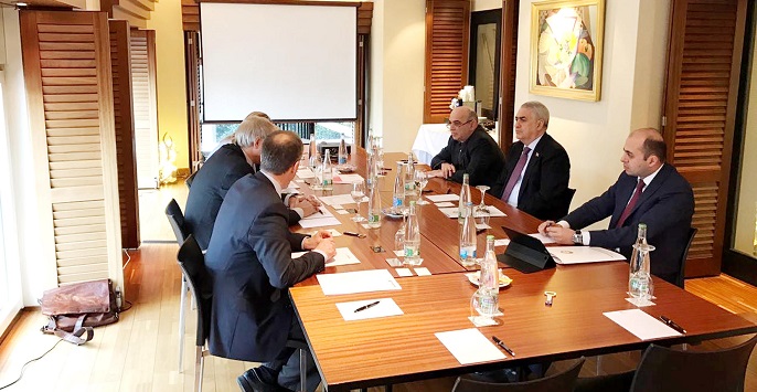 Азербайджан и Швейцария обсудили перспективы проектов "Север-Юг" и "Юг-Запад"