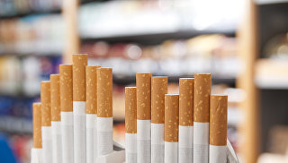В Британии власти хотят полностью изжить потребление табака