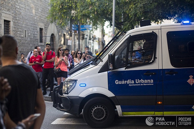 В Испании ликвидировали водителя фургона, наехавшего на пешеходов
