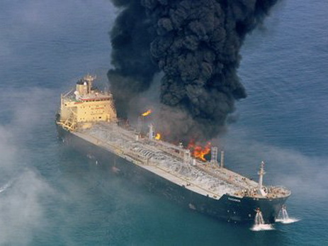 В Каспии потушен пожар на российском танкере ВИДЕО-ОБНОВЛЕНО