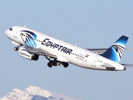 Причиной крушения самолета EgyptAir мог стать ложный сигнал о задымлении 