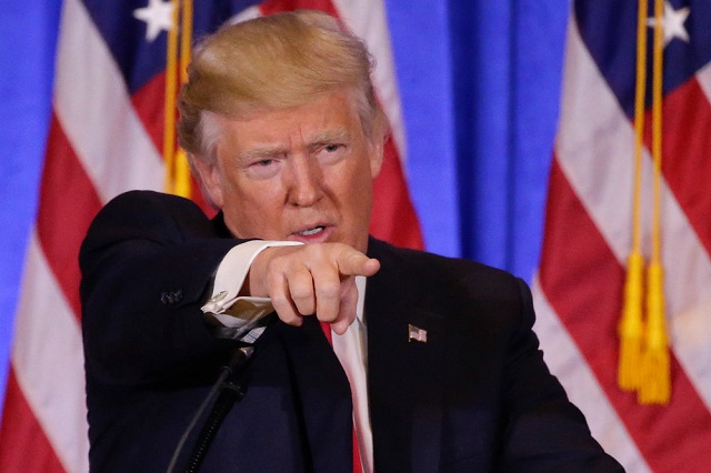 WP: Трамп и Калифорния `начнут войну` друг с другом