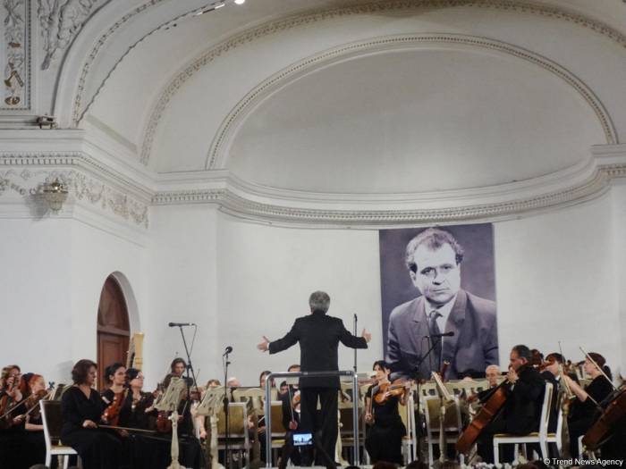 В Баку прошел концерт в честь юбилея Джовдета Гаджиева (ФОТО)