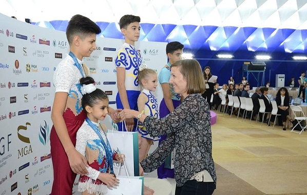Призеры XXIII Чемпионата Баку по акробатике удостоены наград