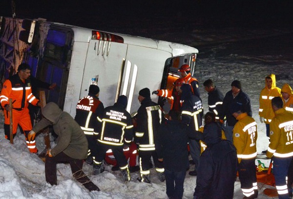 В Турции еще один автобус с нелегалами попал в ДТП, есть погибшие