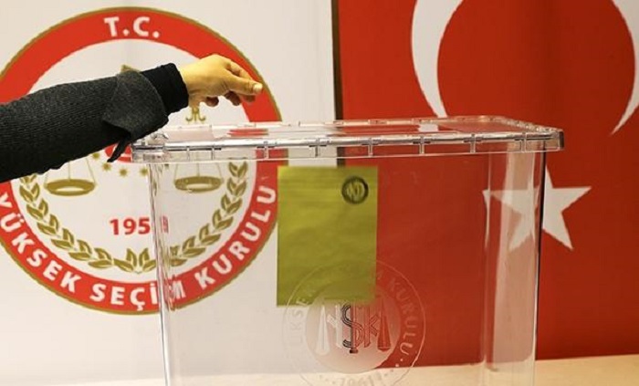 В Турции завершилось голосование на конституционном референдуме