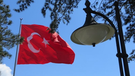 Второй тур выборов в Турции не выявил победителя