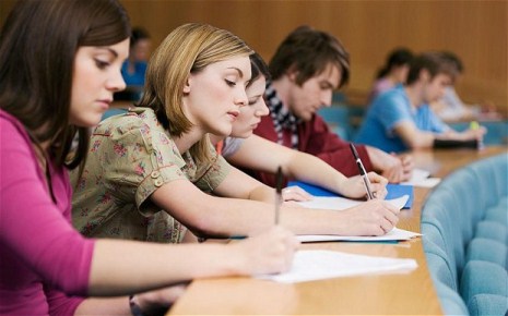 В Азербайджане подготовят современные программы обучения для колледжей