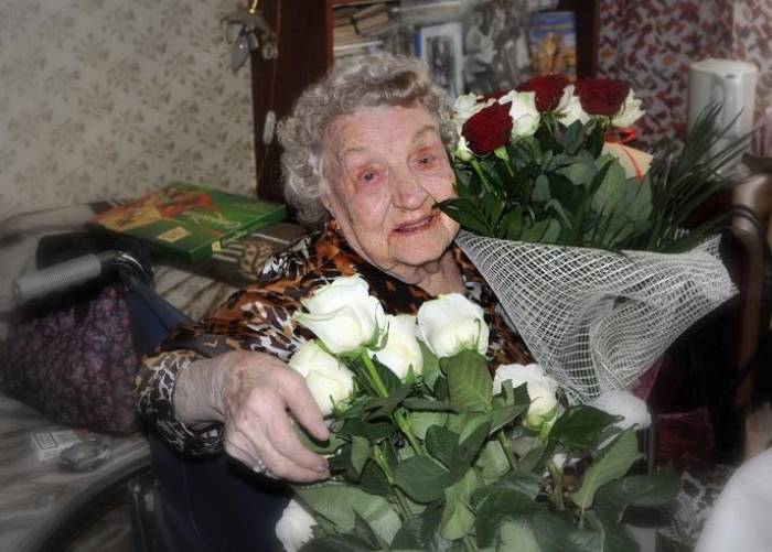 Скончалась старейшая актриса России