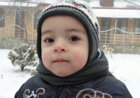 Вирус, распространившийся в Баку среди детей, унес жизнь одного ребенка