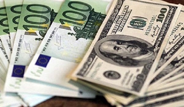 Курс доллара в Азербайджане повысился