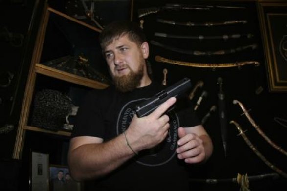 Рамзан Кадыров просит отправить его в Сирию