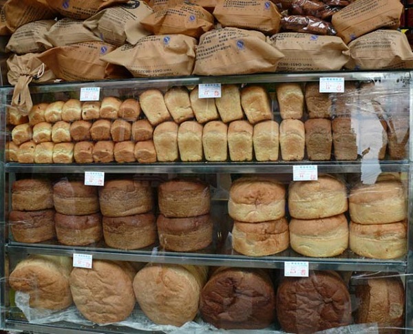 В Азербайджане подорожал хлеб - ФОТО
