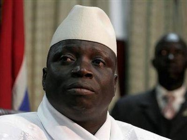 Президент Гамбии отказался уйти в отставку после поражения на выборах