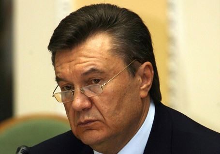 Рада лишила Януковича звания президента